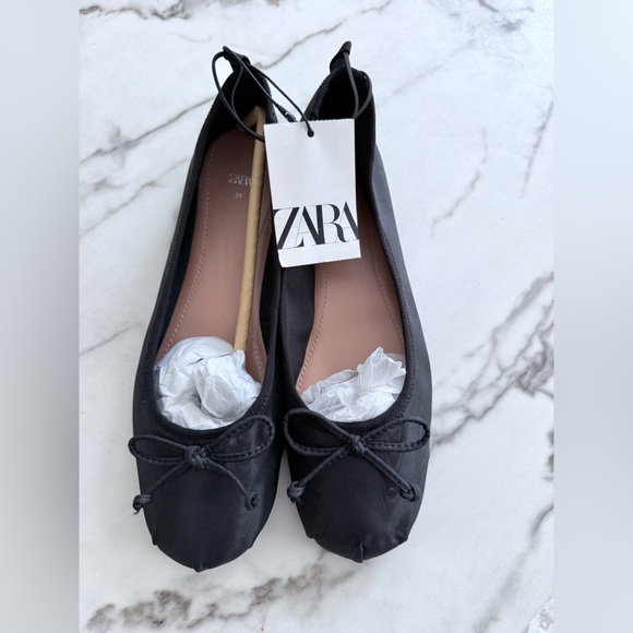 NWT Zara Black Flats Timeless Design - Picture 1 of 8